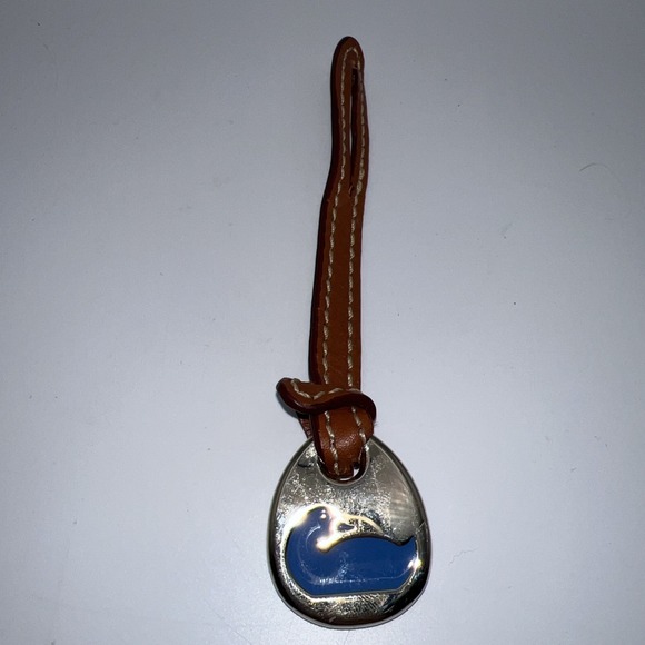 Dooney&Bourke Fob Charm Replacement Leather Brown Hang Tag Duck in Blue on Metal - Picture 1 of 7